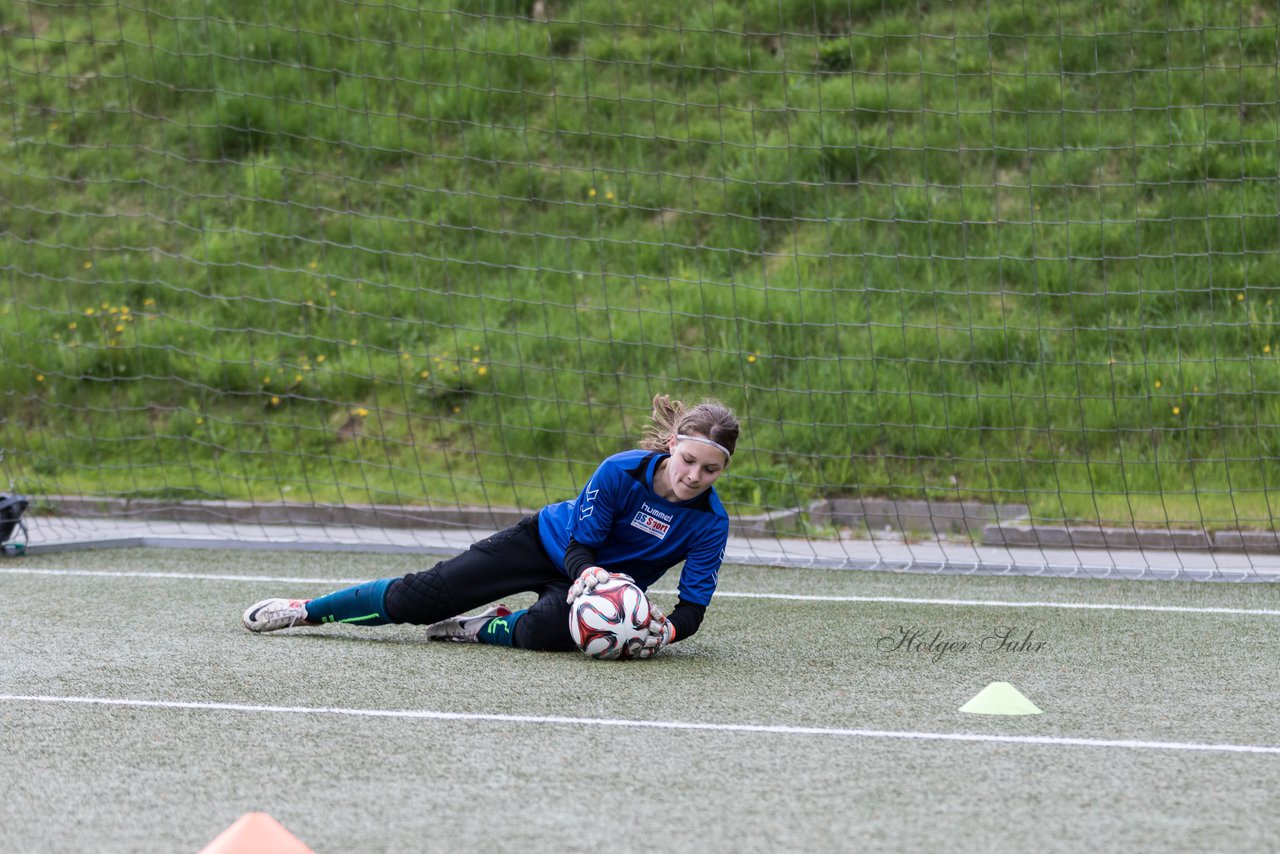 Bild 113 - B-Juniorinnen Pokalfinale VfL Oldesloe - Holstein Kiel : Ergebnis: 0:6